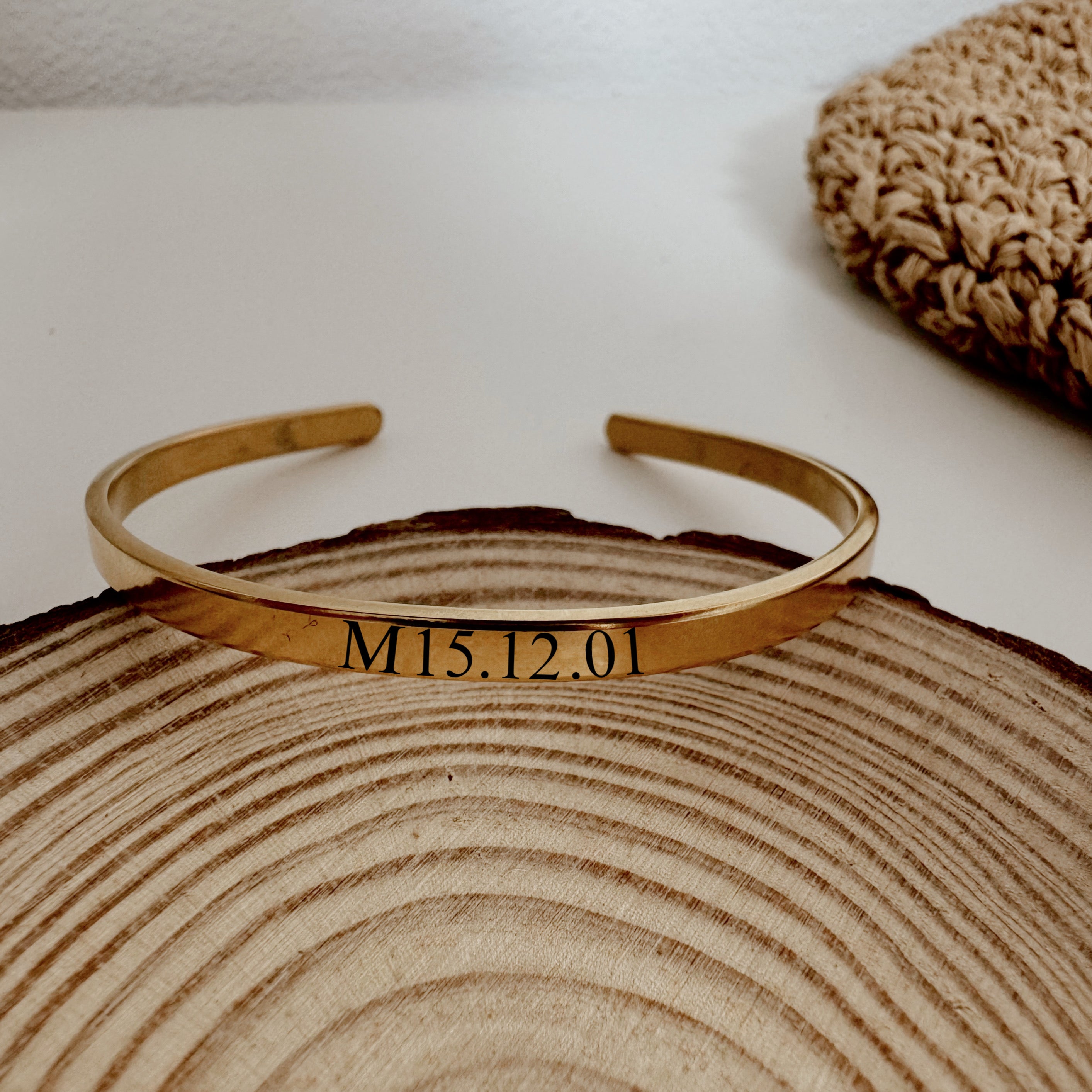 Bracelete 4mm dourada