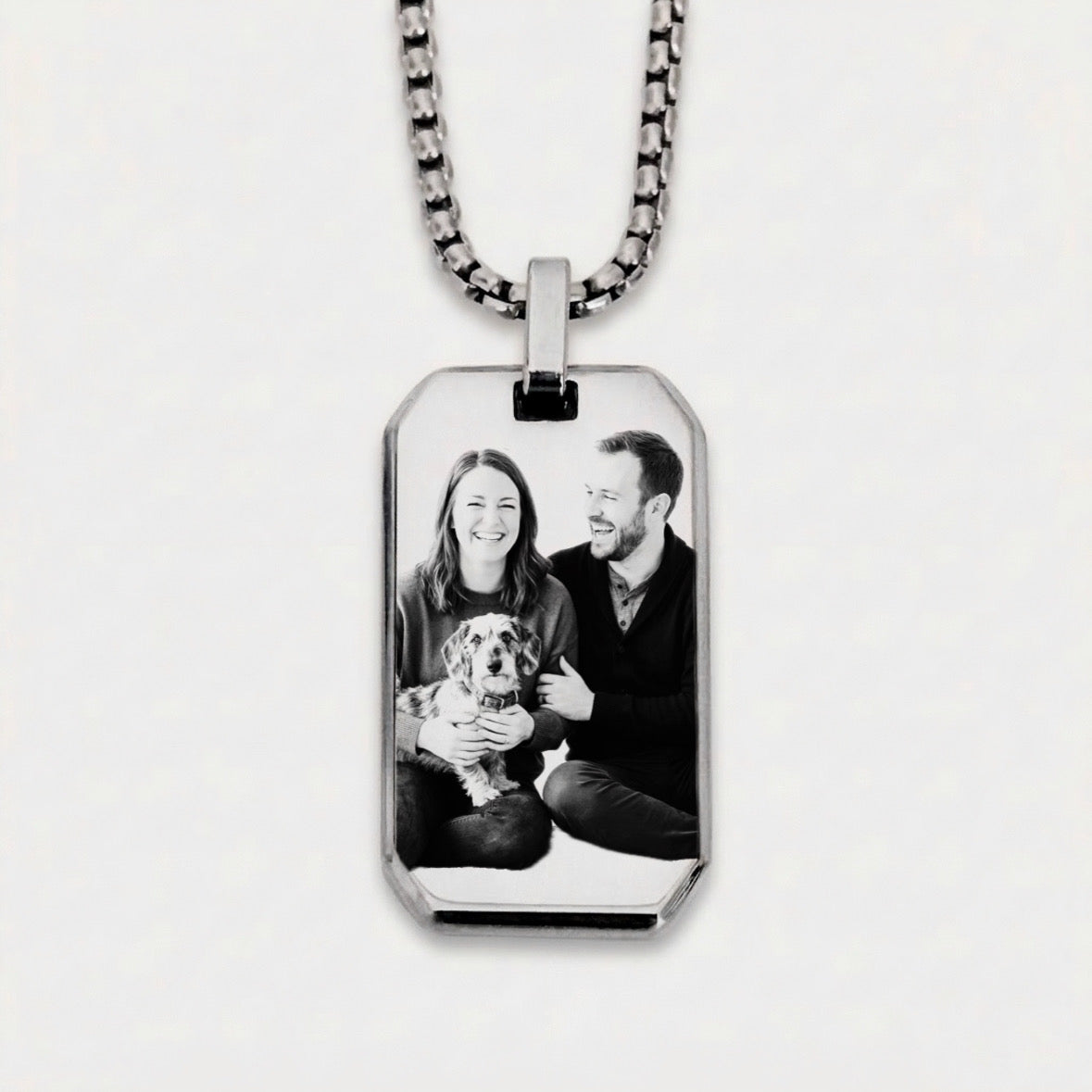 Colar retângulo prateado com fotografia personalizada gravada