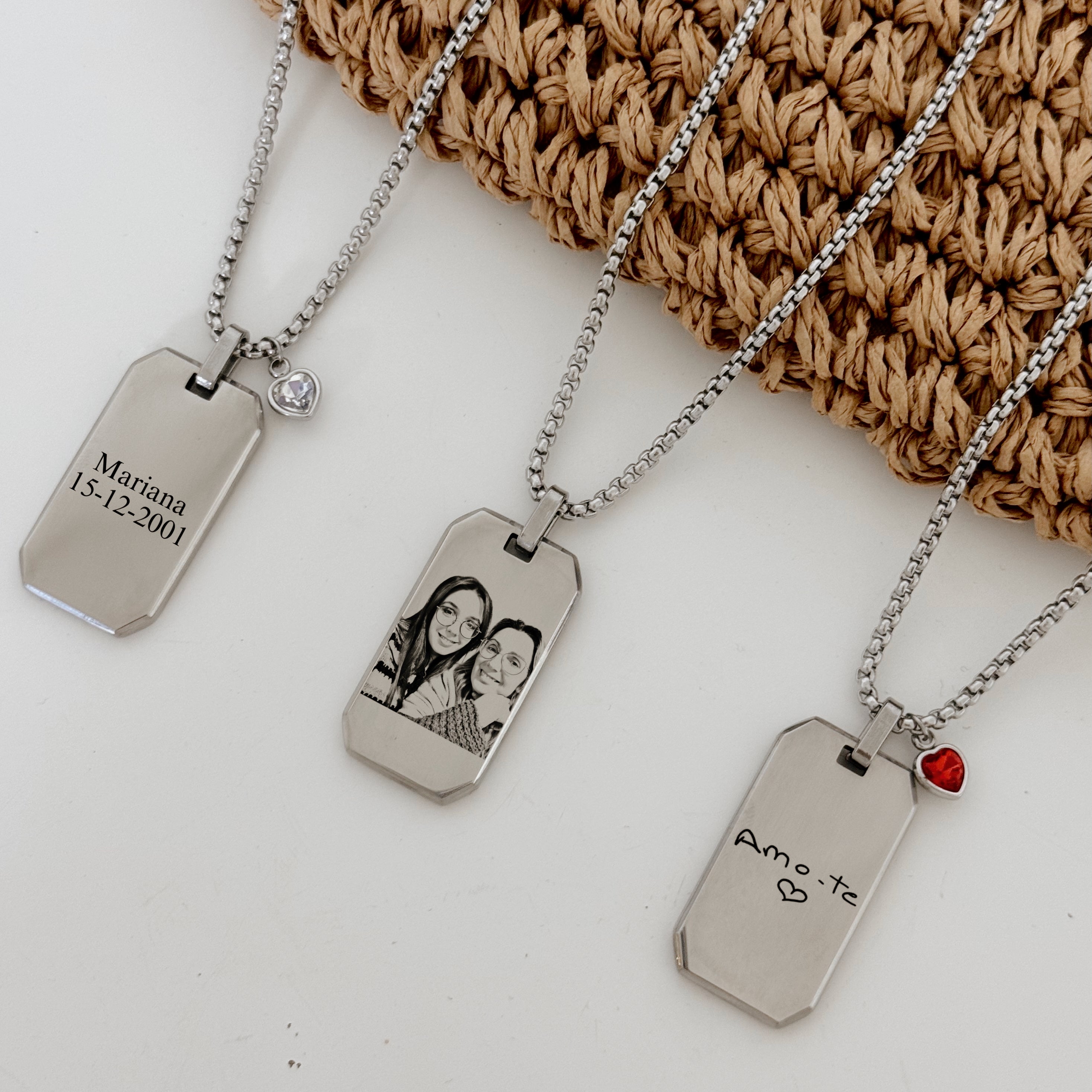 Colar retângulo prateado