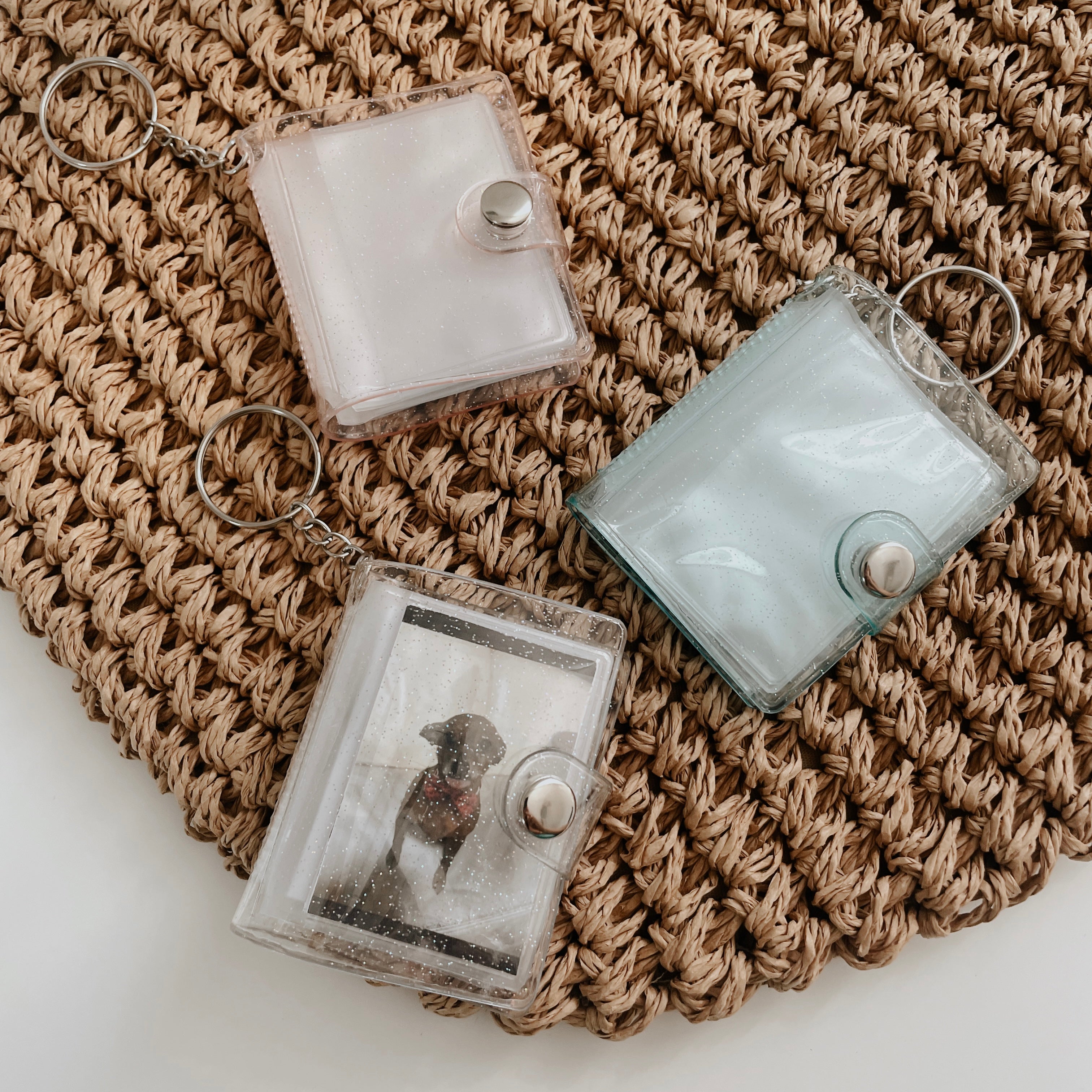 Mini álbum com 16 fotos