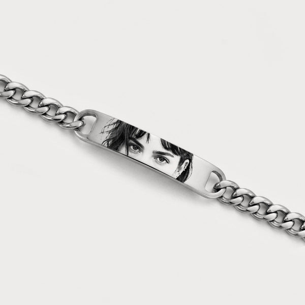 Pulseira cubana prateada com gravação de fotografia do olhar personalizada