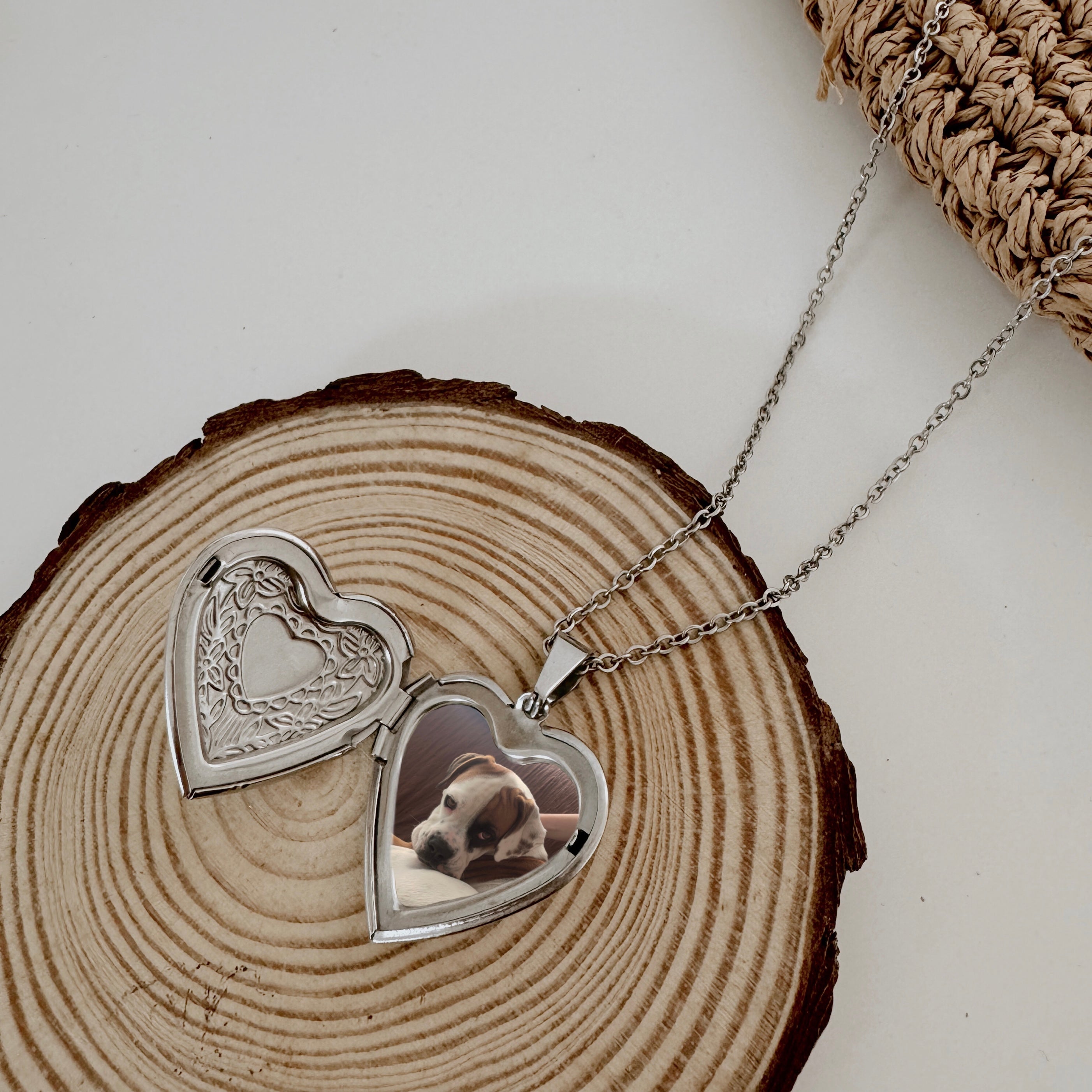 Relicário coração prateado